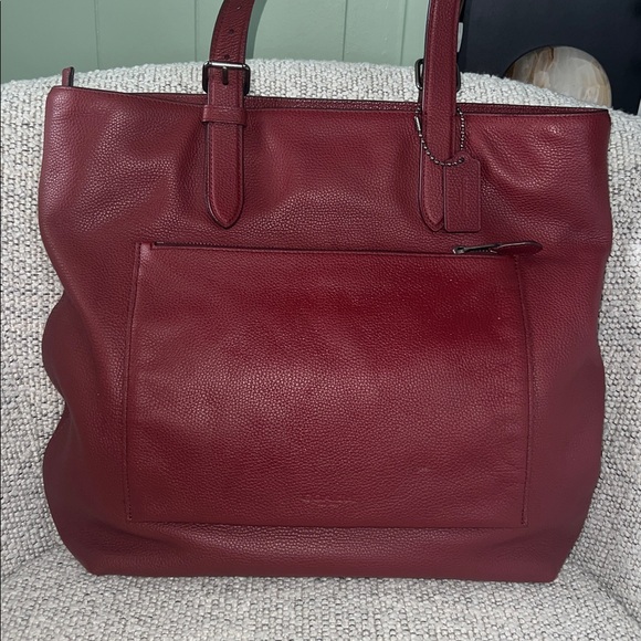 Coach Handbags - Coach Metropolitan Tote Bag Red Currant Pebble Leather Like New